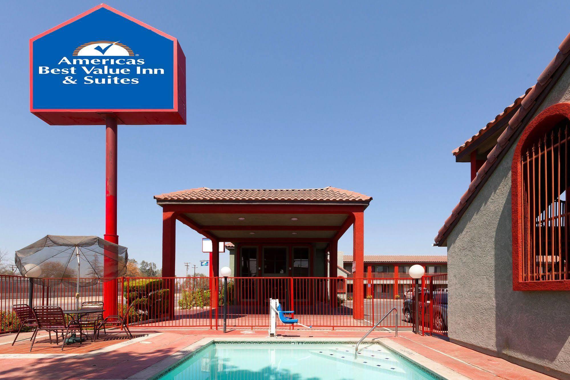 America'S Best Value Inn & Suites Bakersfield Central Екстериор снимка